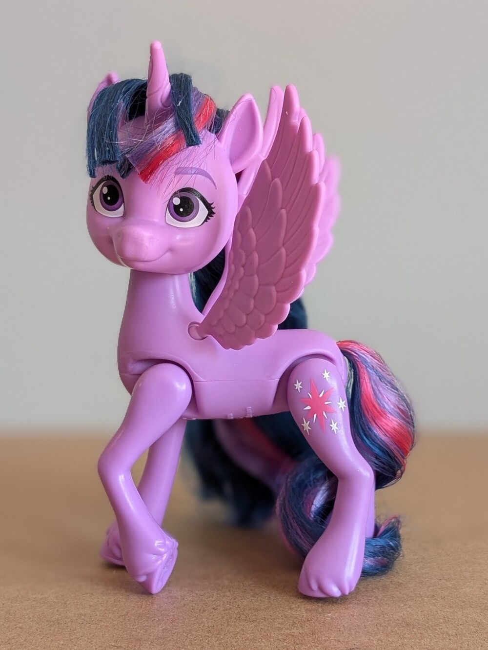 My Little Pony Rainbow Celebration Ponies, 2023 Hasbro MLP Action Figure Dolls - Picture 3 of 10